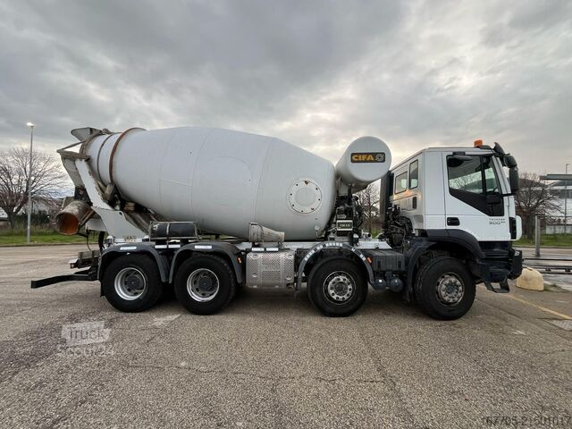 Autobetoniere Iveco TRAKKER 500