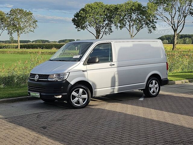 Korkeakattoinen farmari VW TRANSPORTER 2.0 TDI