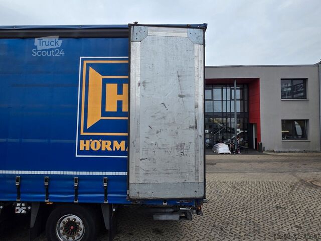 Avoin puoliperävaunu pressulla  Stern SP270 | Lenk-Liftachse | Staplerhalterung