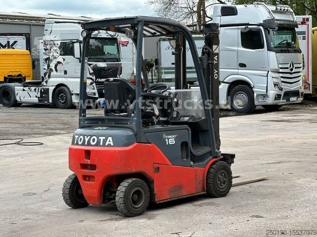Wózek reach truck TOYOTA Toyota 8FBMK 16T 48V
