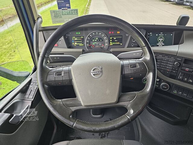 Standaard trekker VOLVO FH 460