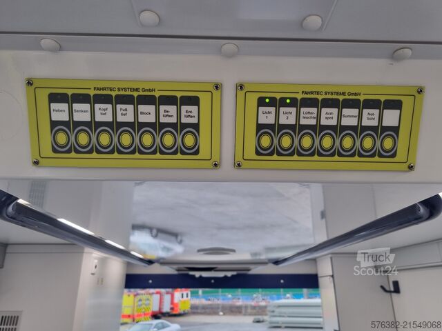 Ambulans Mercedes-Benz Sprinter Rettungswagen Fahrtec