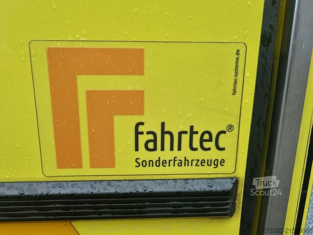 Ambulans Mercedes-Benz Sprinter Rettungswagen Fahrtec