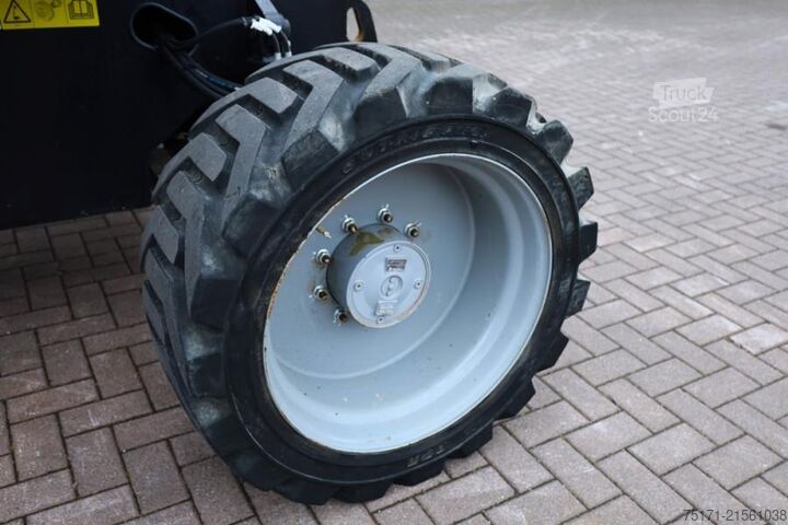 Kloubová teleskopická pracovní plošina Genie Z62/40 Diesel, 4x4 Drive, 21m Working Height, 12.5