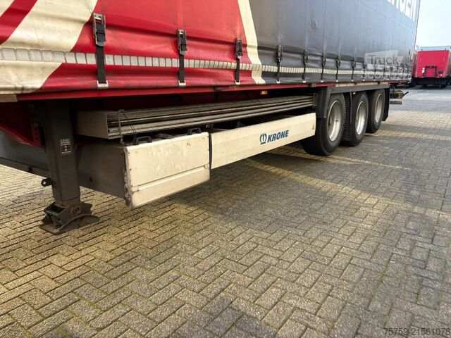 Schuifzeilen Krone SD SD Coilmulde 2X Liftas Schuifdak NL Trailer ...