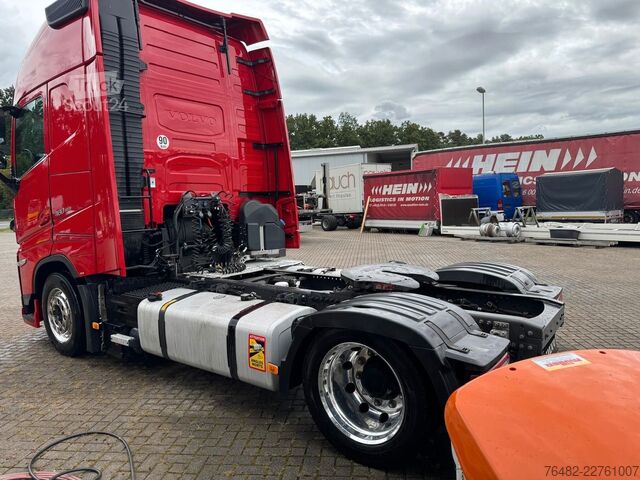 Tovornjak jumbo VOLVO FH 460 4x2 lowdeck