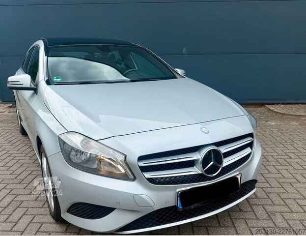 Furgon MERCEDES-BENZ A 180 Urban Pano/Auto/Navi/PDC