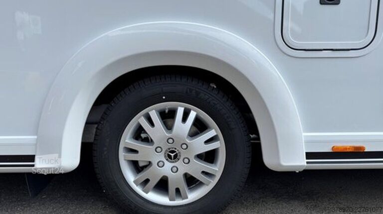 Halvintegreret autocamper LAIKA Kreos MB L 5009 NEU MJ 27 November Verfügbar