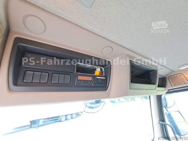 Aizkaru sānu furgons DAF LF 220 FA* 2x AHK* Schiebeplane*gepfl. Zustand