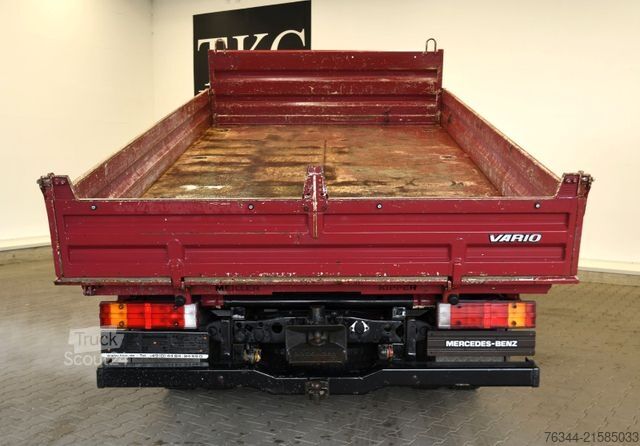 Three-way tipper van MERCEDES-BENZ Vario 816 D 3-Seitenkipper AHK 1.Hand