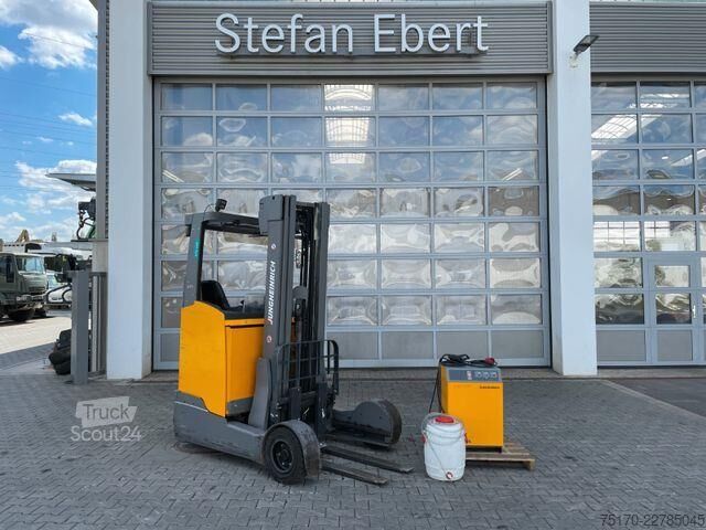 Reachtruck Jungheinrich ETV C16 / Triplex 5.72m / SS / nur 2.953h / 2016