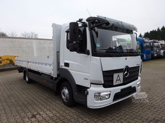 LKW mit Pritsche (offen) MERCEDES-BENZ 818 Atego Pritsche