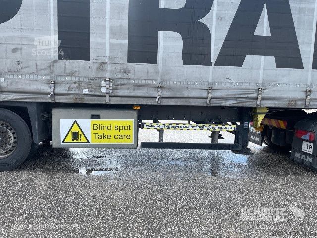 Semi-reboque aberto com lona Schmitz Cargobull Semitrailer Curtainsider Standard