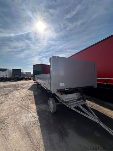 Εναλλάξιμο αμάξωμα με επίπεδη πλατφόρμα και μουσαμά Kögel BDF-System, 7.450 mm lang, mit Heckklappe