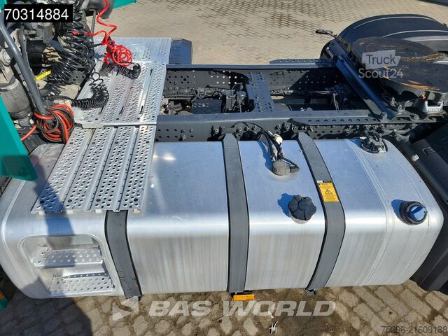 Standard-SZM Mercedes Actros 1843 4X2 StreamSpace MirrorCam