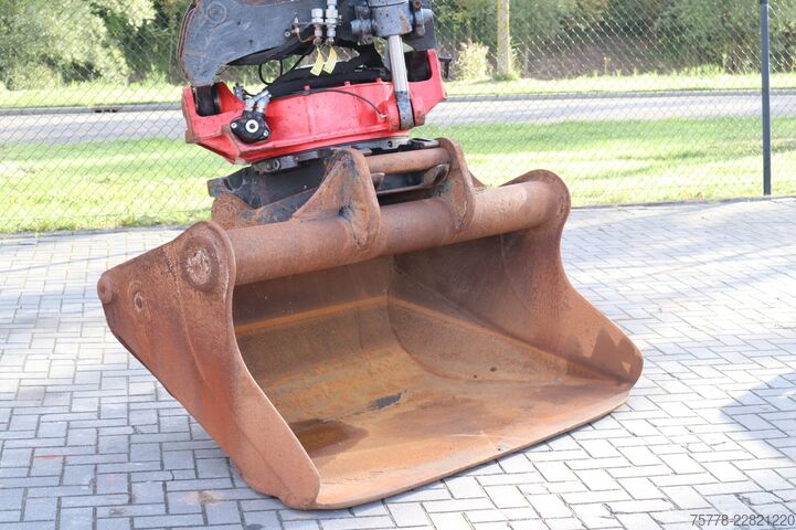ερπυστριοφόρος εκσκαφέας Liebherr R924 WLC | ROTOTILT R8 | BUCKET |