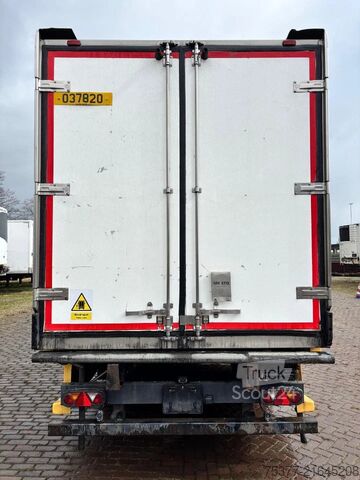 Transporte refrigerado/congelado Gray and Adams SLXe 200 Thermoking