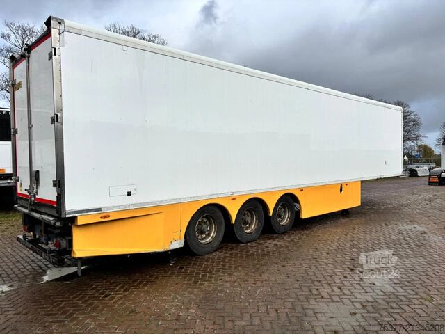 Transporte refrigerado/congelado Gray and Adams SLXe 200 Thermoking