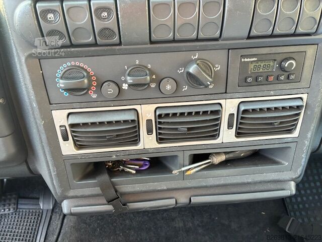 Autonegozio Iveco EUROCARGO 120 e 18