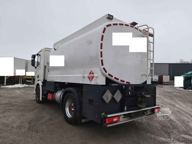 Camión cisterna Scania R450