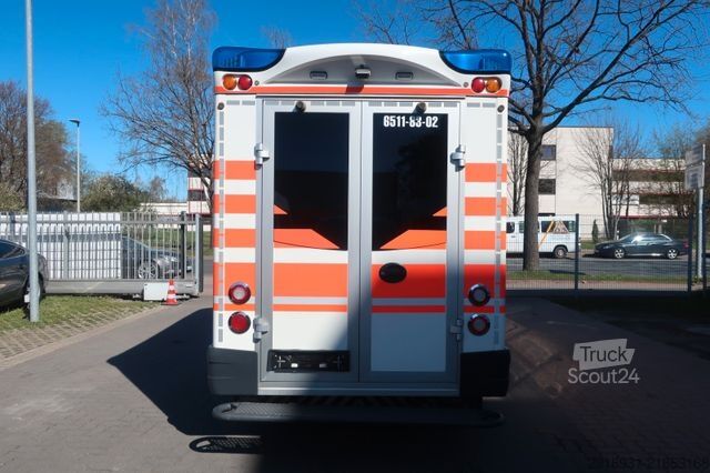 Brandbil MERCEDES-BENZ Sprinter II 416 CDI RTW/Klima/Automatik/ FN:297