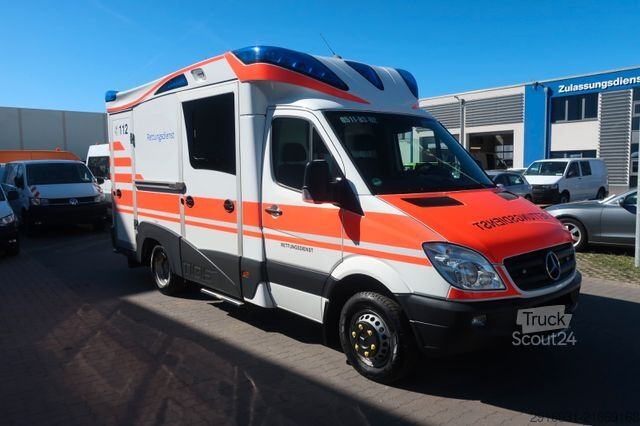 Brandbil MERCEDES-BENZ Sprinter II 416 CDI RTW/Klima/Automatik/ FN:297