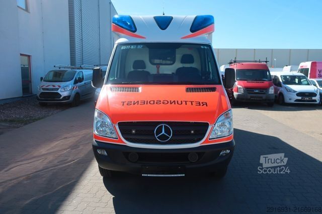Brandbil MERCEDES-BENZ Sprinter II 416 CDI RTW/Klima/Automatik/ FN:297