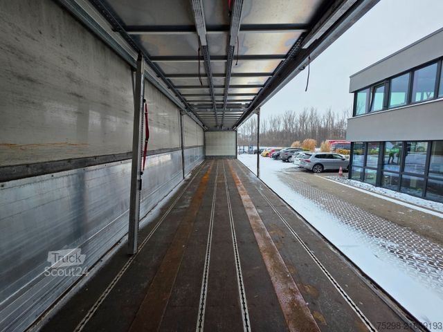 Getränkeauflieger  System Trailer PRSSL-34-1TRI / Ladebordwand