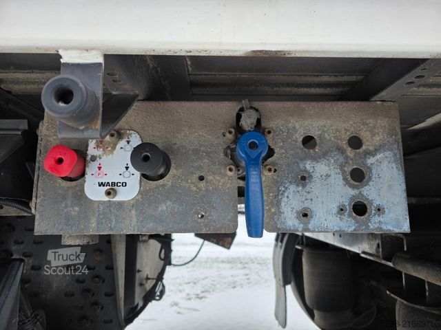 Getränkeauflieger  System Trailer PRSSL-34-1TRI / Ladebordwand