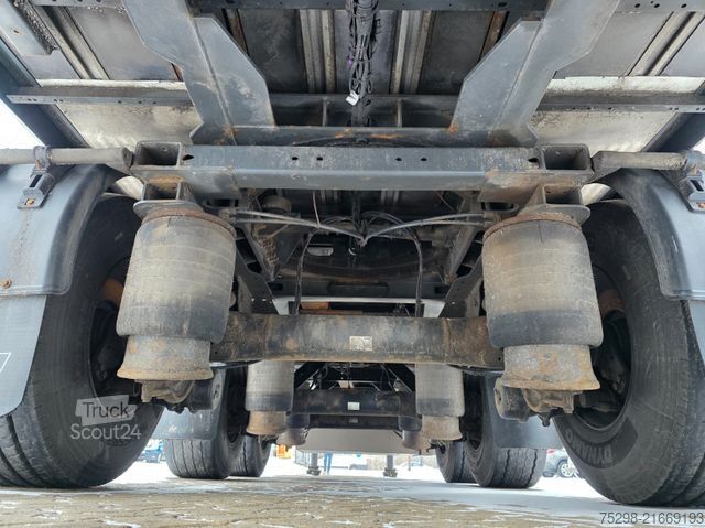 Getränkeauflieger  System Trailer PRSSL-34-1TRI / Ladebordwand