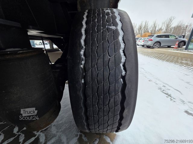 Getränkeauflieger  System Trailer PRSSL-34-1TRI / Ladebordwand