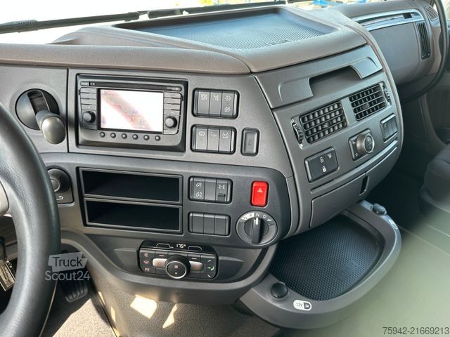 Tractor estándar DAF XF 480 LED STANDKLIMA RET 2 TANK  NEW TACHO 4.1