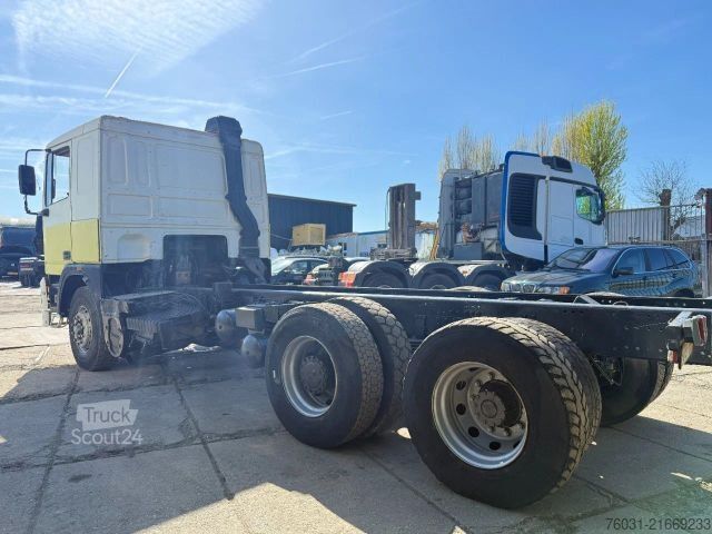 Chasis de camión DAF 95.350 ATI 6X2 10 Wheels ZF MANUAL GEARBOX