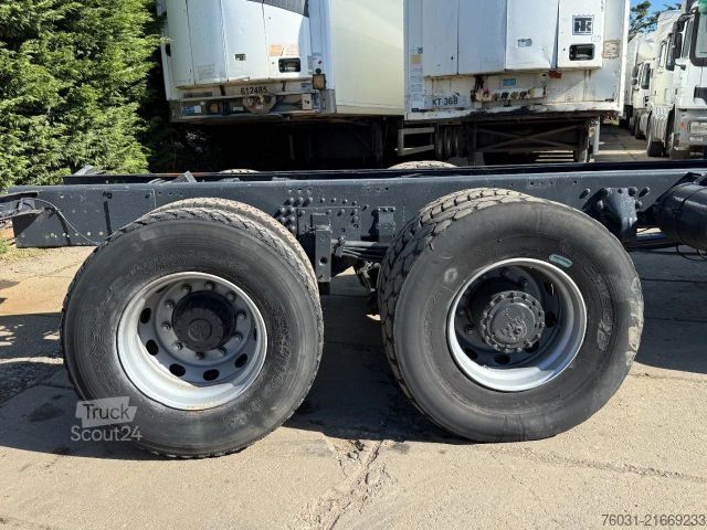 Chasis de camión DAF 95.350 ATI 6X2 10 Wheels ZF MANUAL GEARBOX