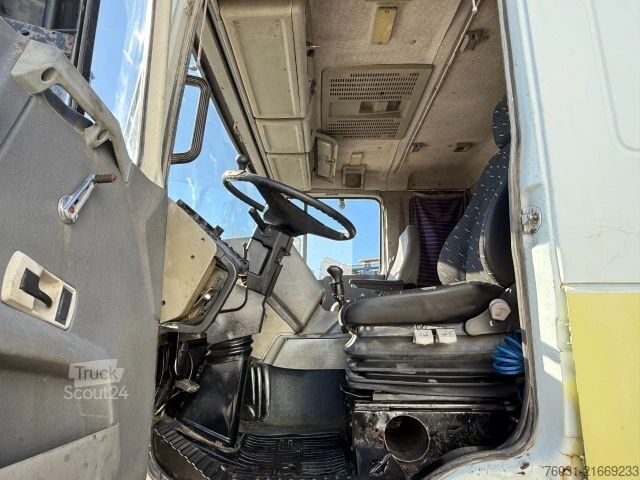 Chasis de camión DAF 95.350 ATI 6X2 10 Wheels ZF MANUAL GEARBOX