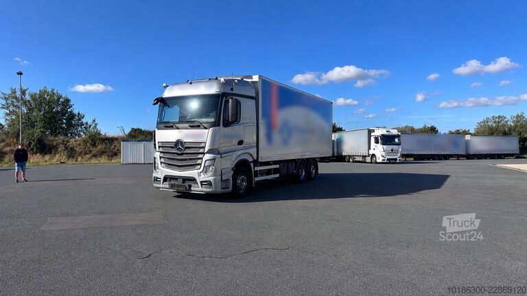  Mercedes-Benz Actros 2542