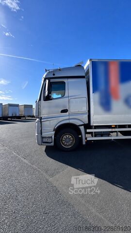  Mercedes-Benz Actros 2542