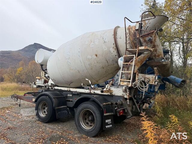 Remolque hormigonero RKP PHV-205 con tambor Mosstec RKP PHV-205 concrete trailer with Mosstec drum