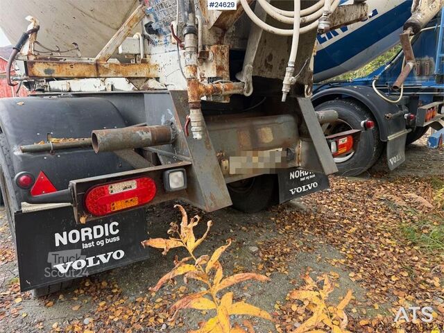 Remolque hormigonero RKP PHV-205 con tambor Mosstec RKP PHV-205 concrete trailer with Mosstec drum