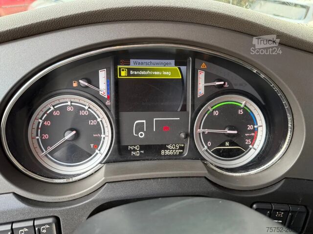 Стандарт-СЗМ DAF XF 440 6X2 HIAB 19 ton/meter kraan Schuifschote...