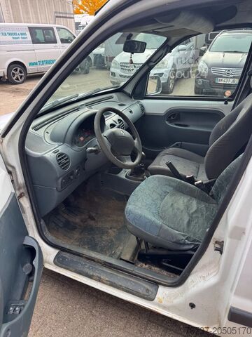 Tovornjak z zabojnikom Renault Kangoo **DIESEL-EXPORT**