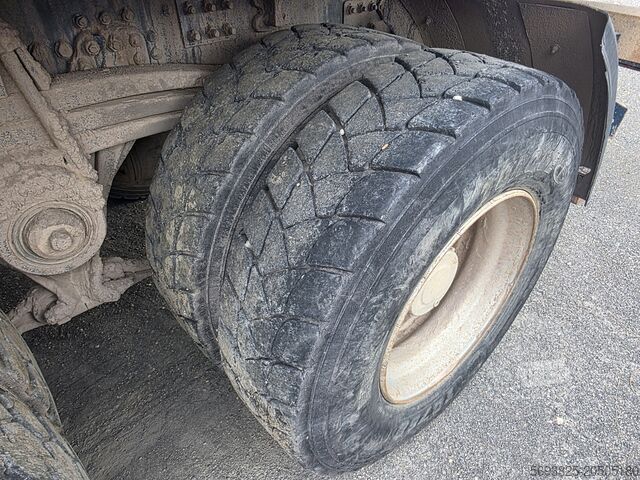 Camion à benne basculante Renault 410DXI KERAX