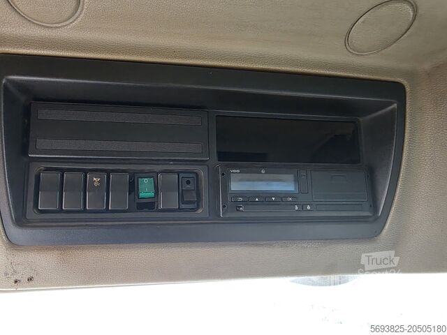 Camión volquete Renault 410DXI KERAX