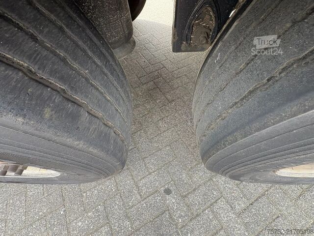 Μεταφορά σε ψύξη/κατάψυξη Krone N/A SD Thermo King A 400 DAMAGE