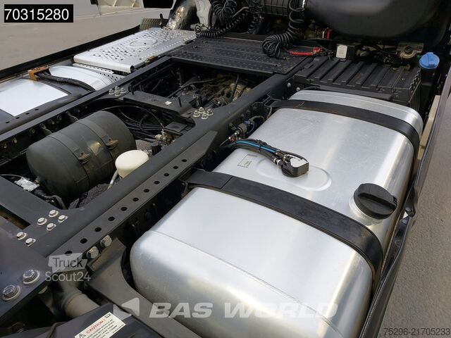 Padrão-SZM Ford F-Max 500 4X2 Retarder 2xTanks Navi Standklima