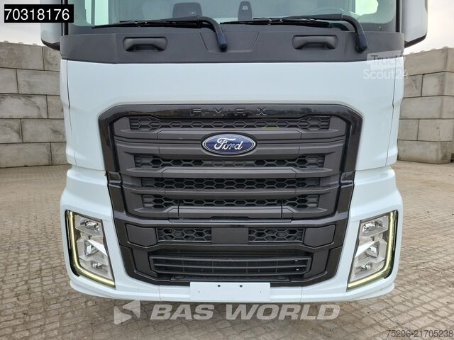 Padrão-SZM Ford F-Max 500 4X2 Retarder 2xTanks Standklima ACC Navi