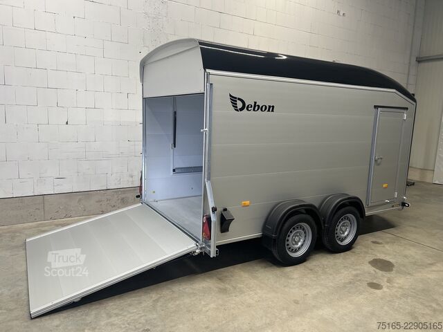 Koteloperävaunu Cheval Liberte Debon C700 Roadster  & Tür Kofferanhänger