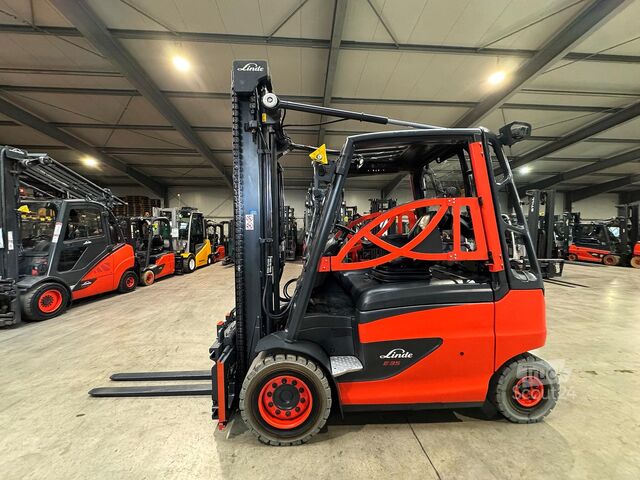 2017 خدمة حتى 07/2027 11,137 ساعة عمل Linde E 35/600H-388-01