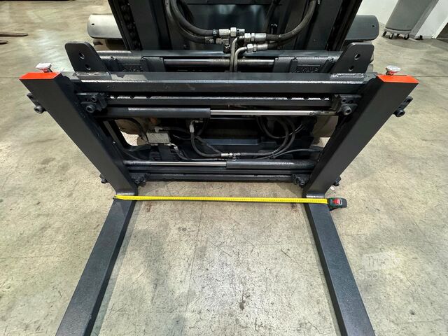 2017 خدمة حتى 07/2027 11,137 ساعة عمل Linde E 35/600H-388-01