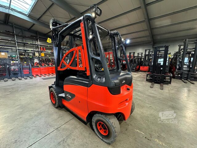 2017 خدمة حتى 07/2027 11,137 ساعة عمل Linde E 35/600H-388-01